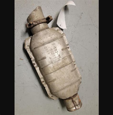 2 arrested, 1 sought in thefts of catalytic converters from vehicles in Mississauga